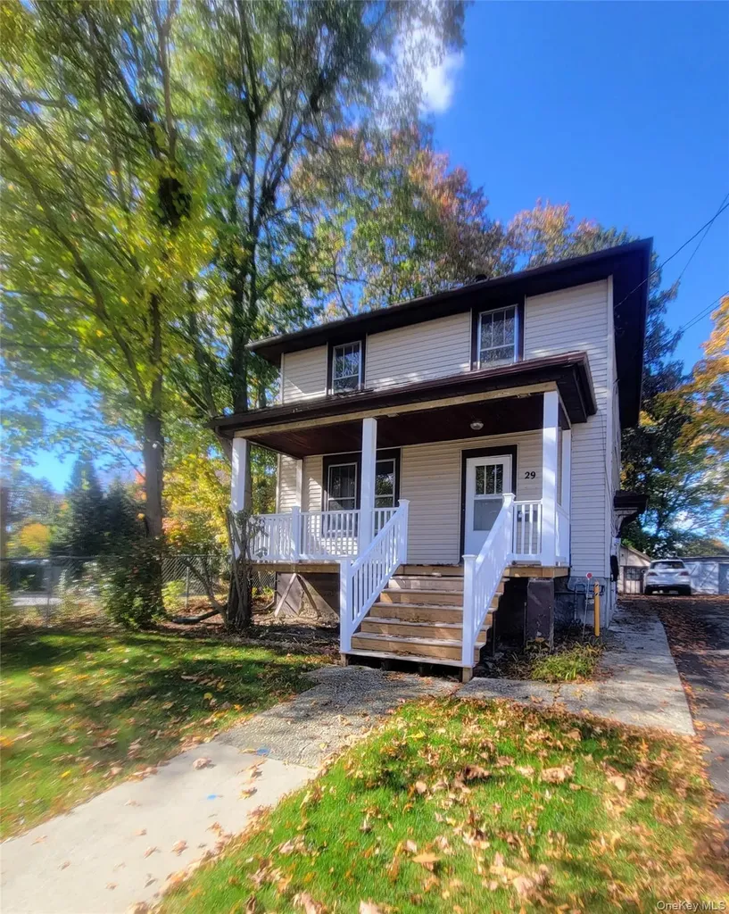 29 Lewis Avenue Poughkeepsie NY 12603
