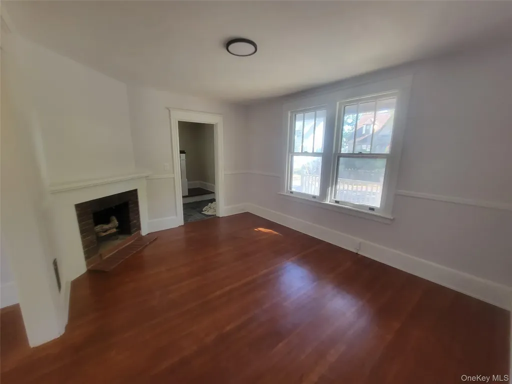 29 Lewis Avenue Poughkeepsie NY 12603