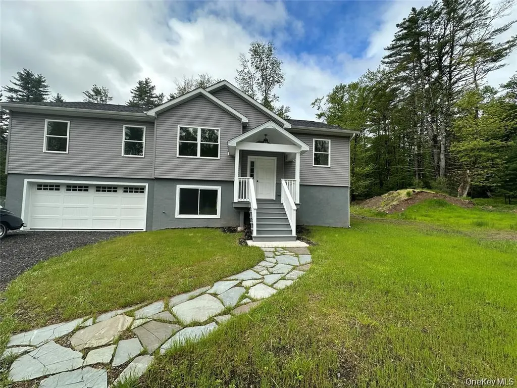 26 Summit Drive Barryville NY 12719