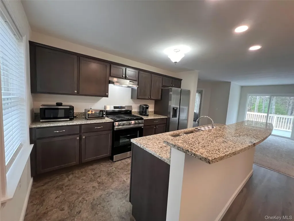 26 Summit Drive Barryville NY 12719