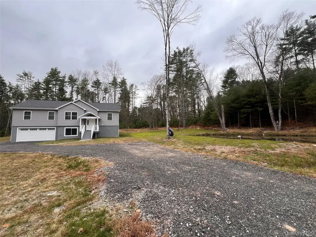 26 Summit Drive Barryville NY 12719