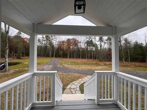 26 Summit Drive Barryville NY 12719