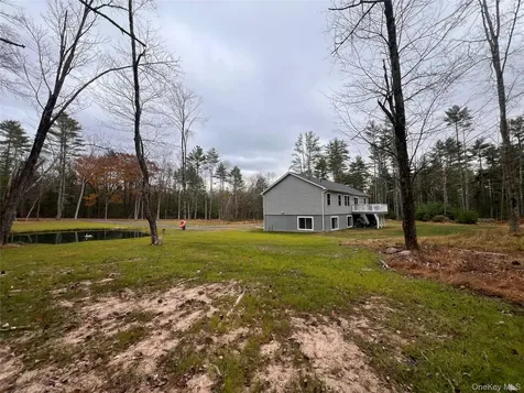 26 Summit Drive Barryville NY 12719