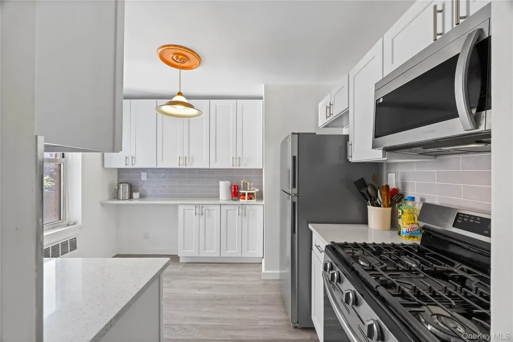 2736 Independence Avenue Bronx NY 10463