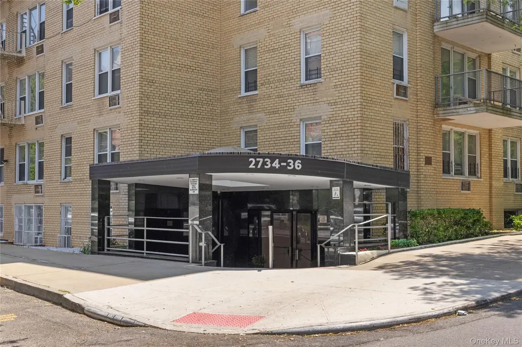 2736 Independence Avenue Bronx NY 10463
