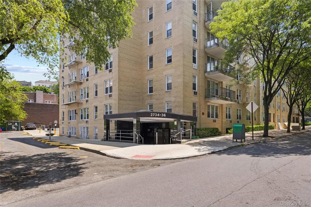 2736 Independence Avenue Bronx NY 10463
