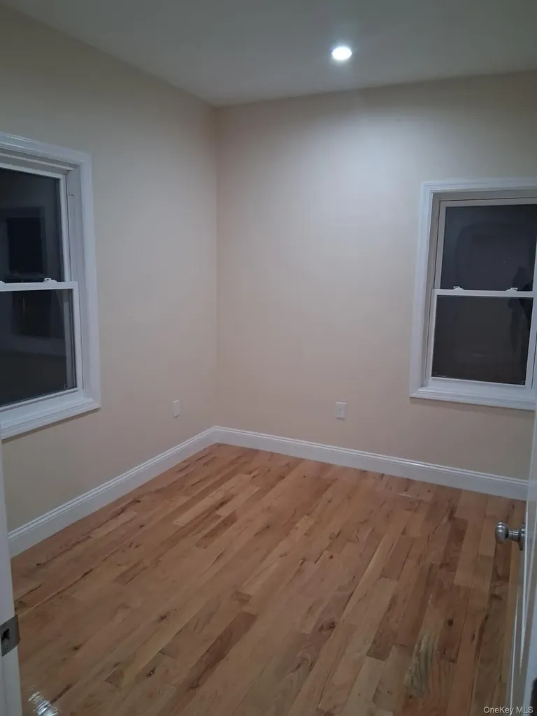 601 E 226th Street Bronx NY 10466