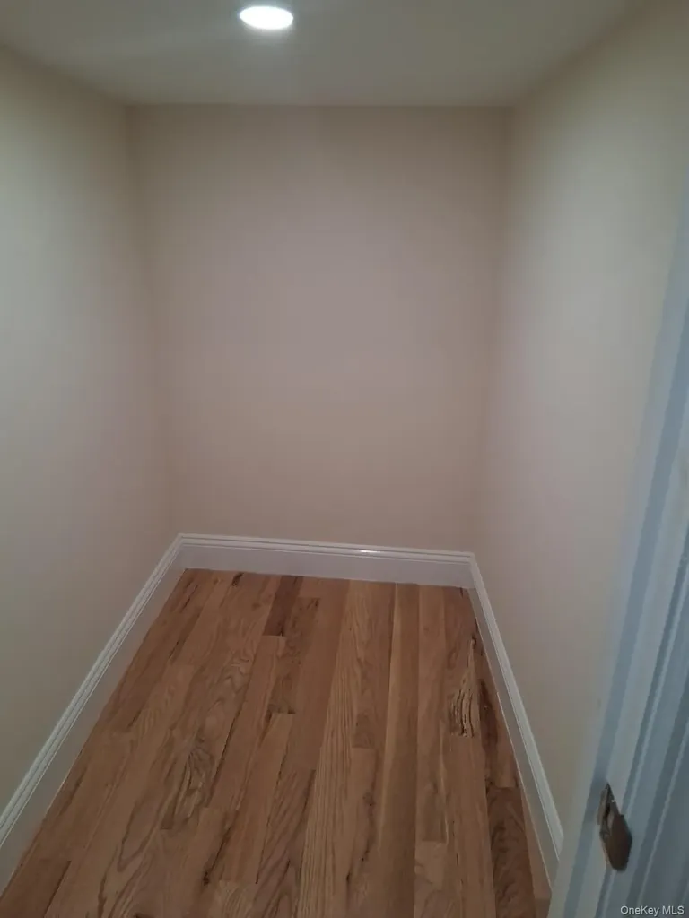 601 E 226th Street Bronx NY 10466