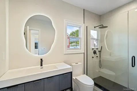 47 Netz Place Albertson NY 11507