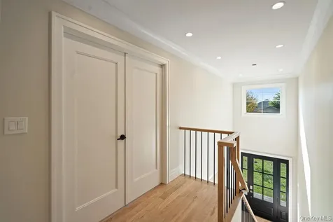 47 Netz Place Albertson NY 11507