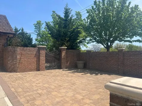 164-47 86 Street Howard Beach NY 11414