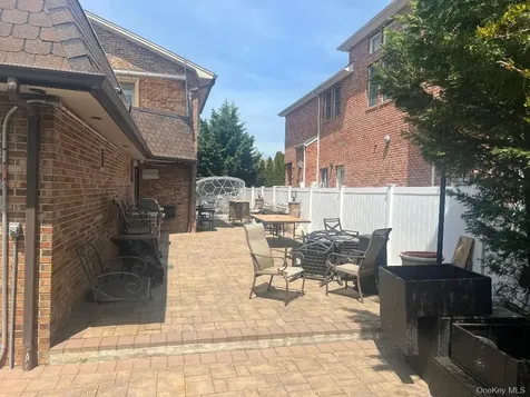 164-47 86 Street Howard Beach NY 11414