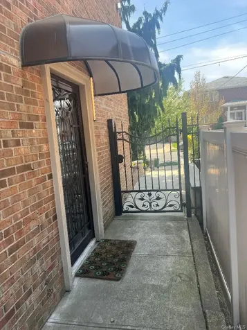 164-47 86 Street Howard Beach NY 11414