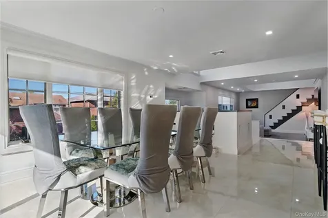 164-47 86 Street Howard Beach NY 11414