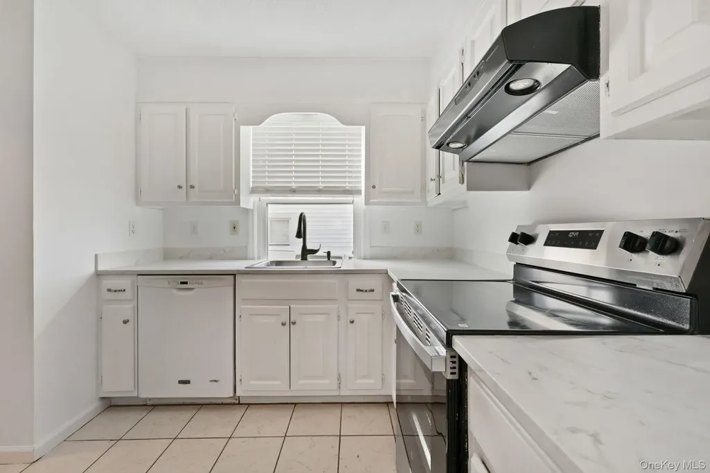 14 Harold Avenue Greenwich CT 06830