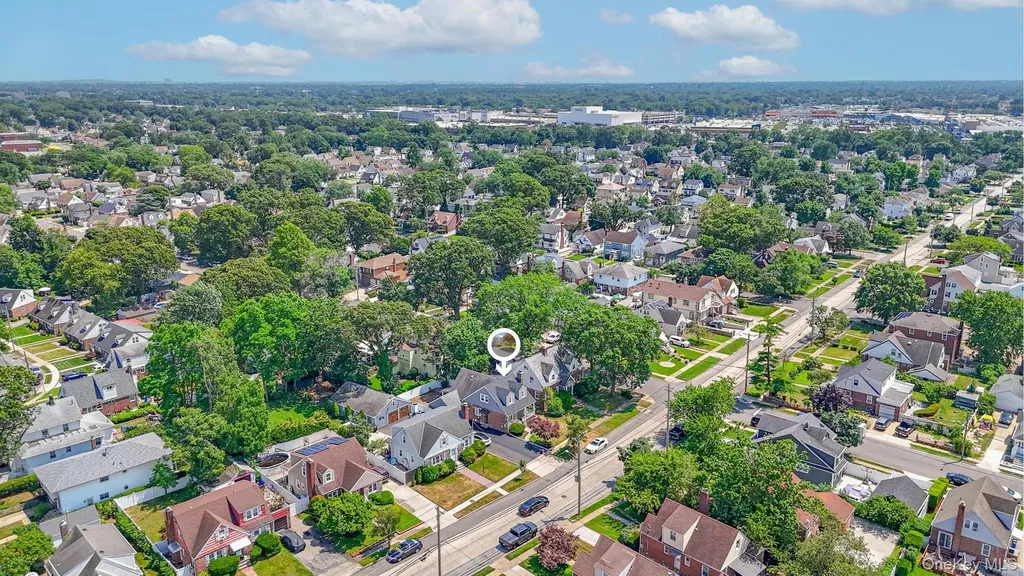 73 Broadway Valley Stream NY 11580