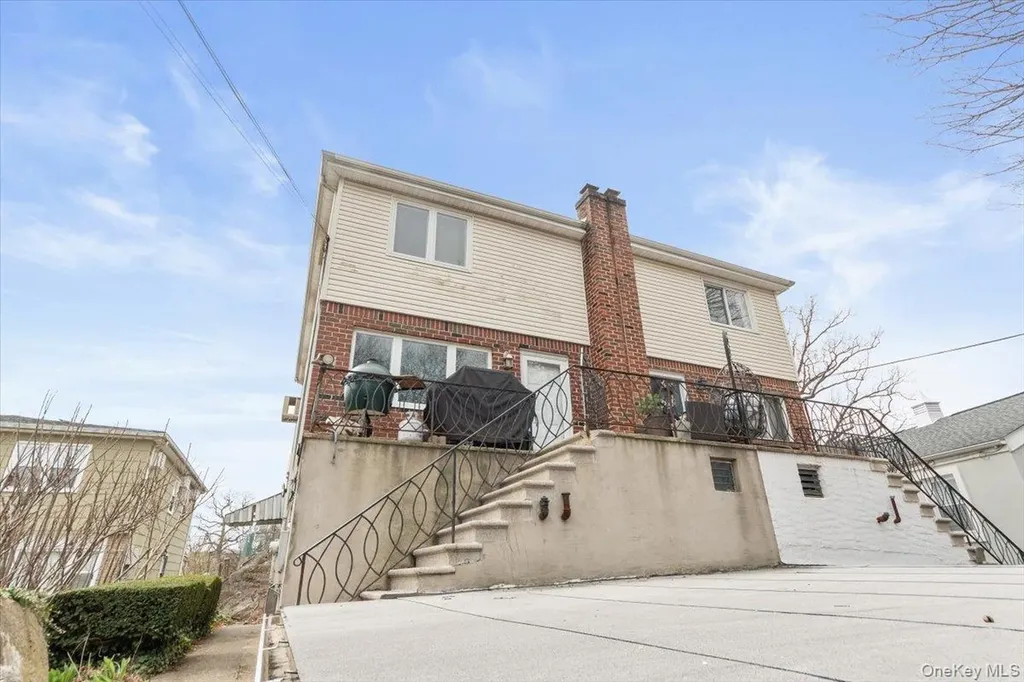 1096 Midland Avenue Bronxville NY 10708