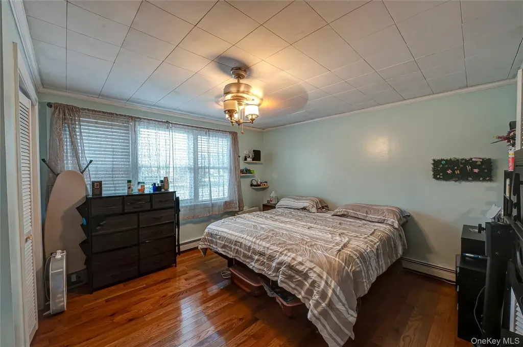 96 Huntington Drive Mastic Beach NY 11951