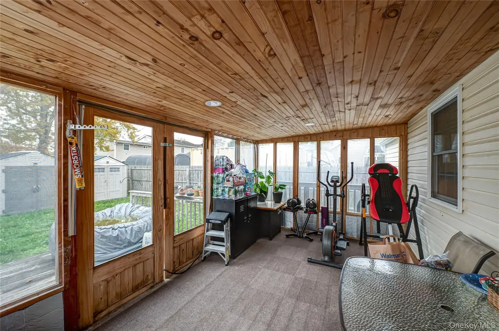 96 Huntington Drive Mastic Beach NY 11951