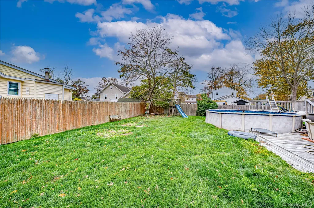 96 Huntington Drive Mastic Beach NY 11951