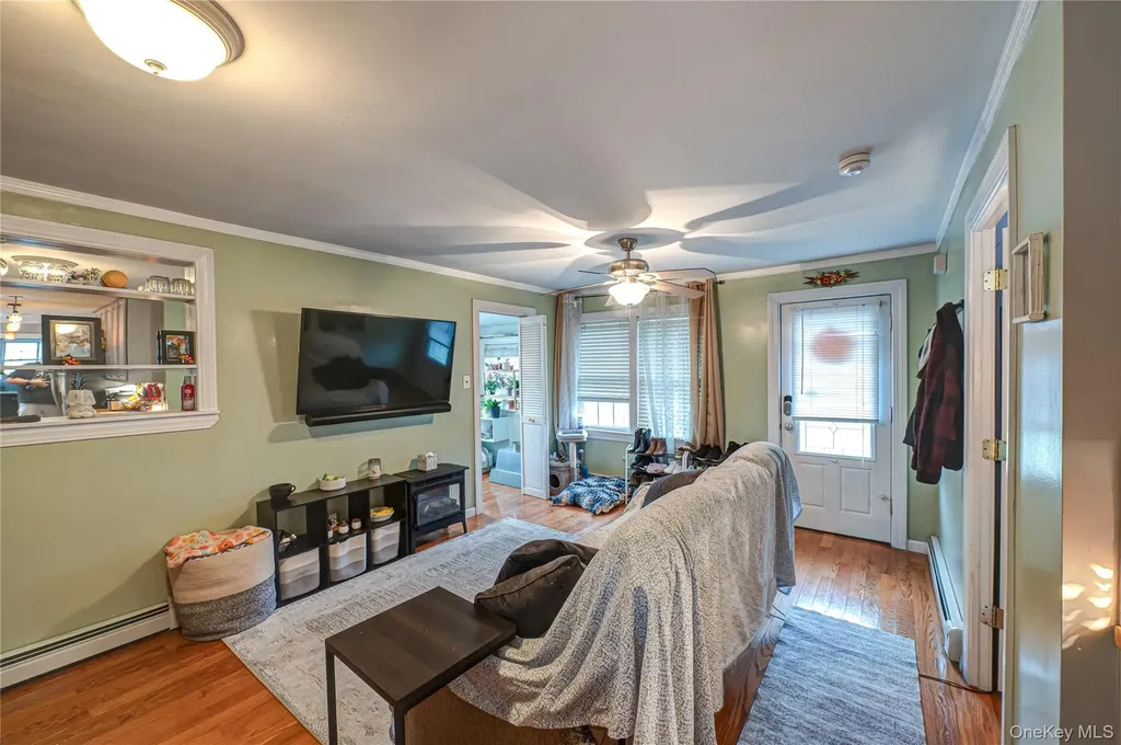 96 Huntington Drive Mastic Beach NY 11951