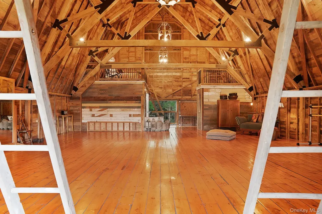 47 White Bridge Road Chatham NY 12136