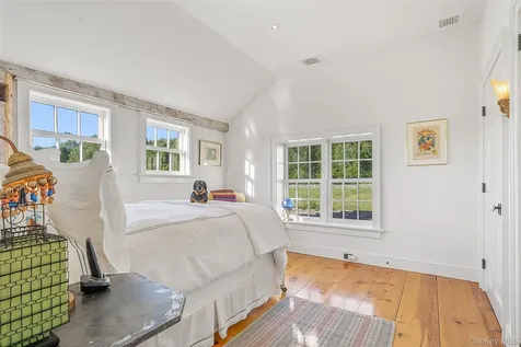 47 White Bridge Road Chatham NY 12136