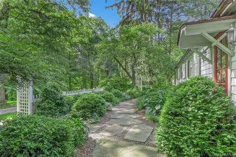 47 White Bridge Road Chatham NY 12136