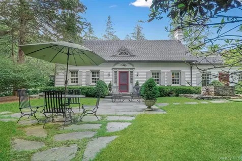 47 White Bridge Road Chatham NY 12136