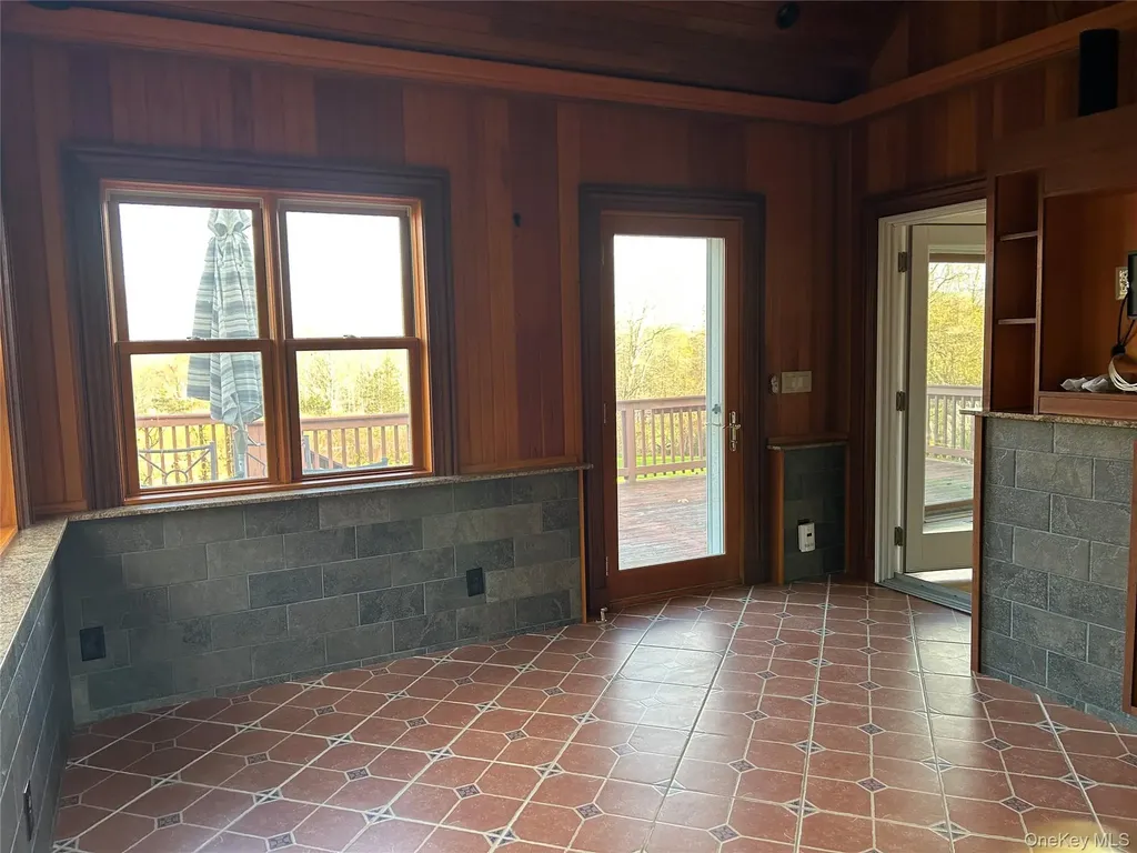 78 Baldwin Road Patterson NY 12563
