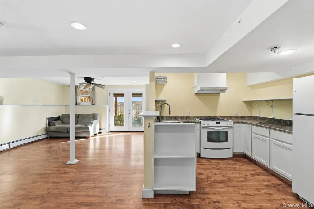 78 Baldwin Road Patterson NY 12563