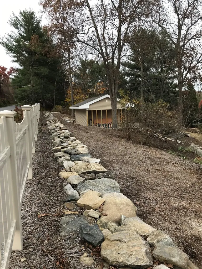 78 Baldwin Road Patterson NY 12563