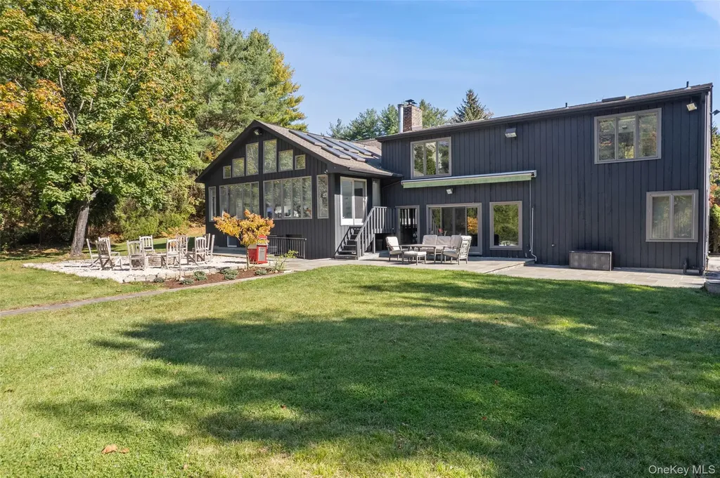 40 Brae Burn Drive Purchase NY 10577