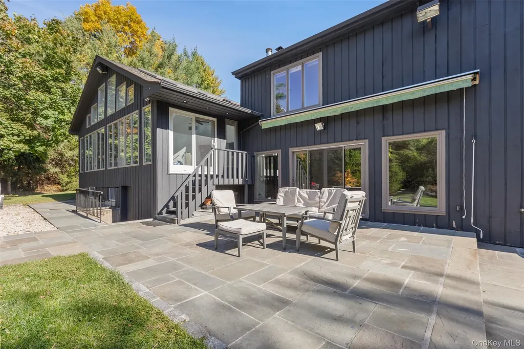 40 Brae Burn Drive Purchase NY 10577