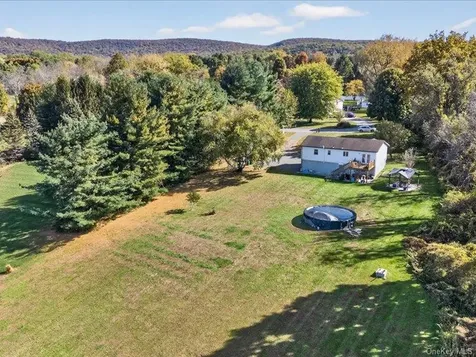 50 Cunningham Lane Poughquag NY 12570