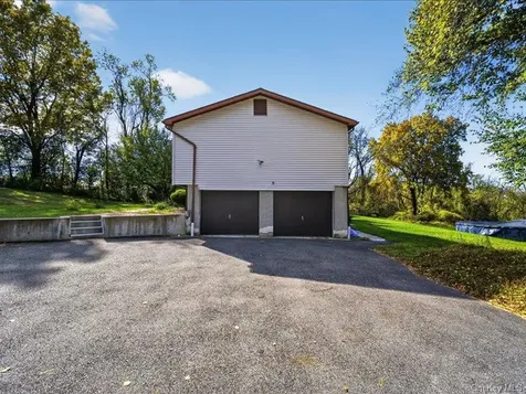 50 Cunningham Lane Poughquag NY 12570