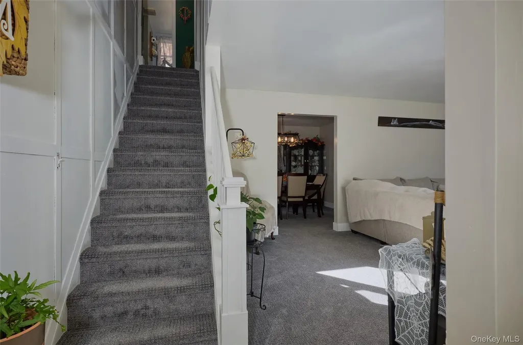39 Alda Drive Poughkeepsie NY 12603