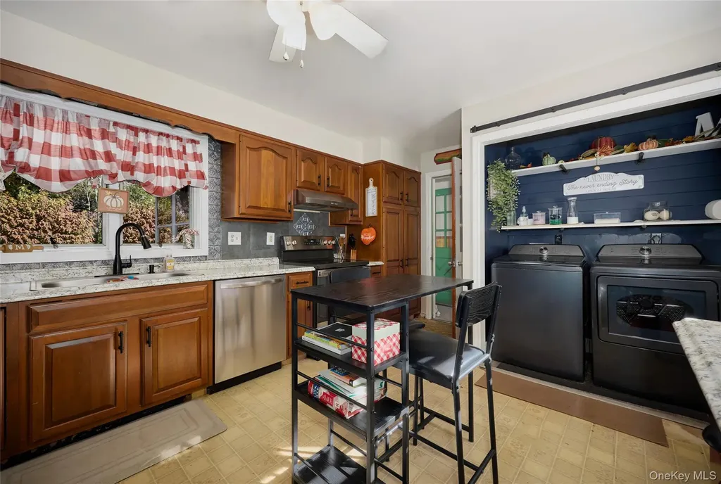 39 Alda Drive Poughkeepsie NY 12603