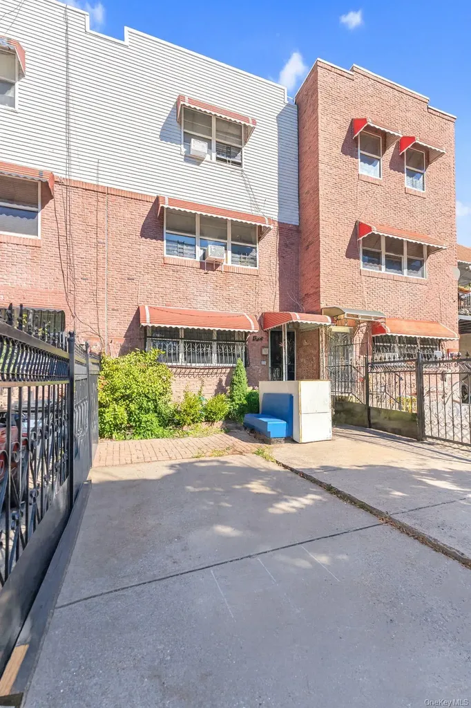 439 E 147th Street Bronx NY 10455