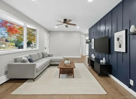 14 Muncey Road Bay Shore NY 11706