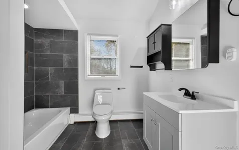 14 Muncey Road Bay Shore NY 11706