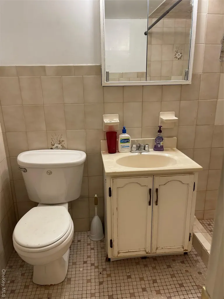 20815 38th Avenue Bayside NY 11361
