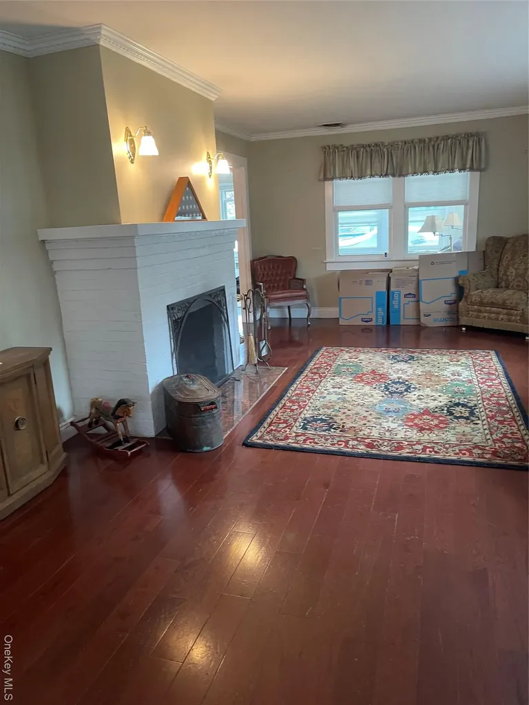20815 38th Avenue Bayside NY 11361