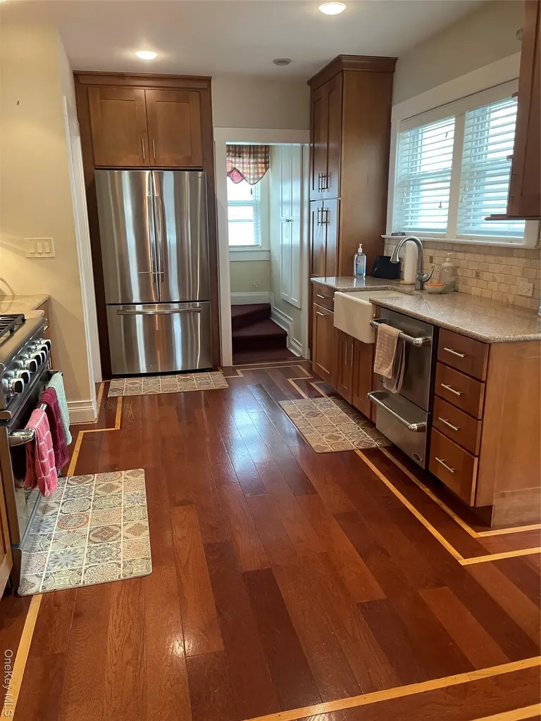 20815 38th Avenue Bayside NY 11361