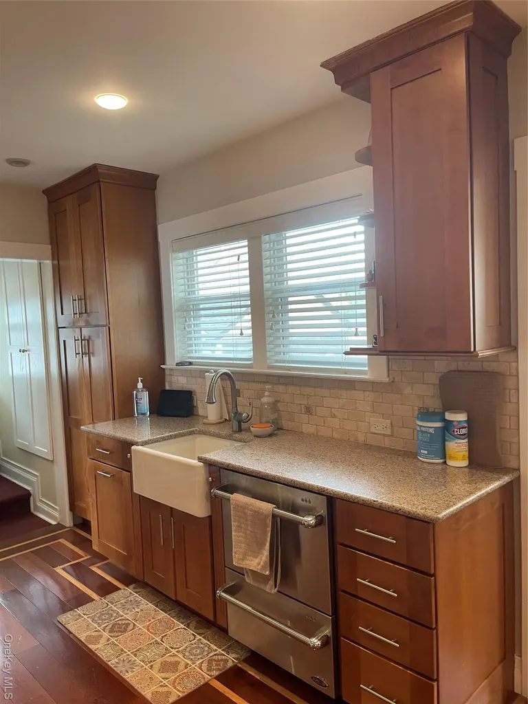 20815 38th Avenue Bayside NY 11361