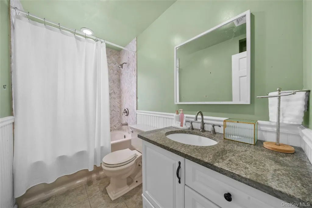 Freeport NY 11520