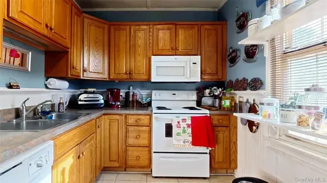 2574-2576 South Avenue Wappingers Falls NY 12590