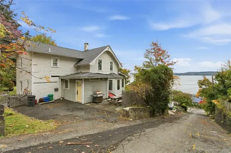 46 Upper Ritie Street Piermont NY 10968