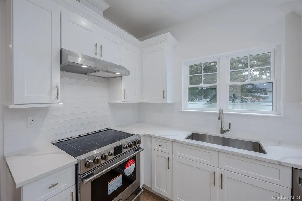 40 Zenith Road Rocky Point NY 11778