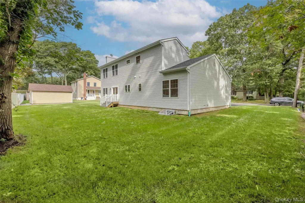 40 Zenith Road Rocky Point NY 11778